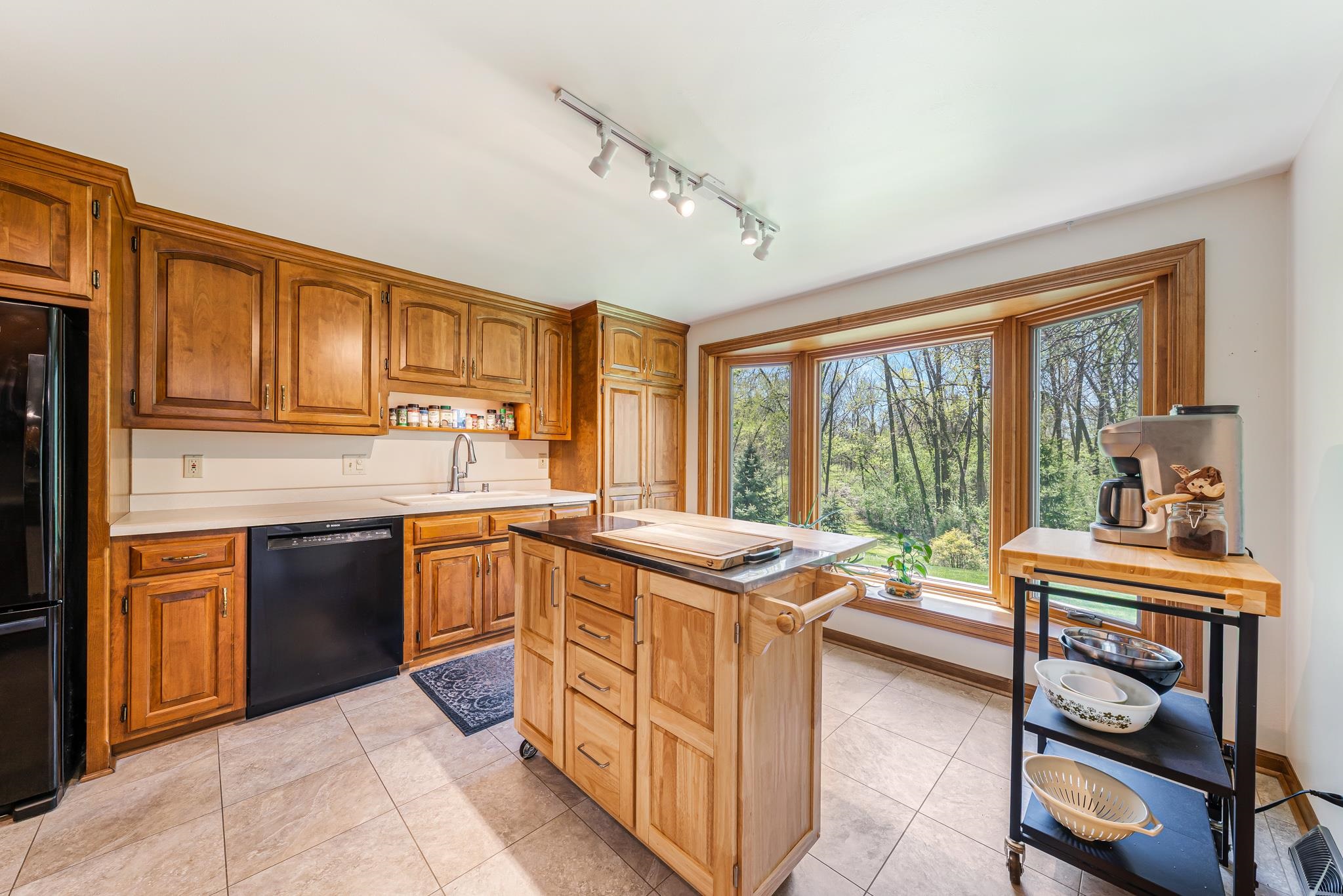 3258 Peterson Road Green Bay, WI 54311 - Photo 15 of 34