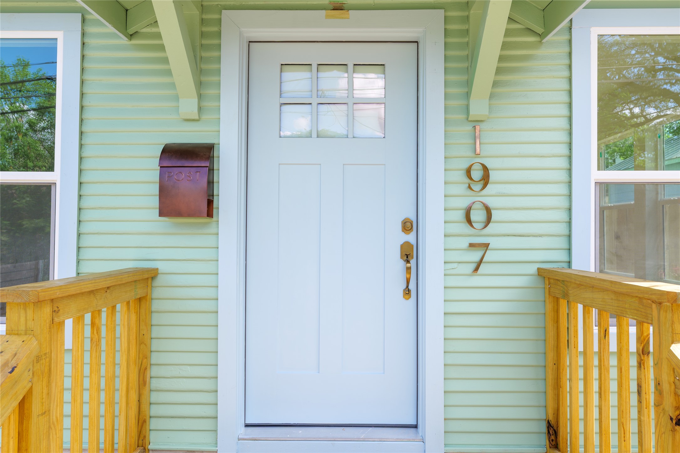 1907 East 21st Street Austin, TX 78722 - Photo 5 of 31