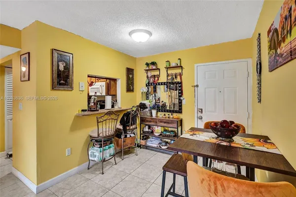$2,300 | 8145 Northwest 7th Street, Unit 315, Miami, FL 33126