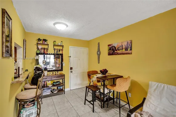 $2,300 | 8145 Northwest 7th Street, Unit 315, Miami, FL 33126