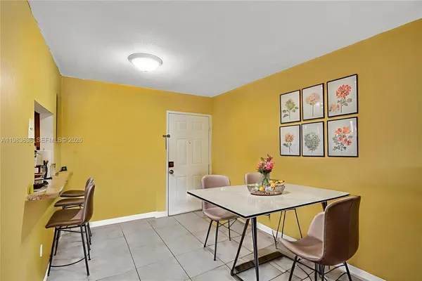 $2,300 | 8145 Northwest 7th Street, Unit 315, Miami, FL 33126