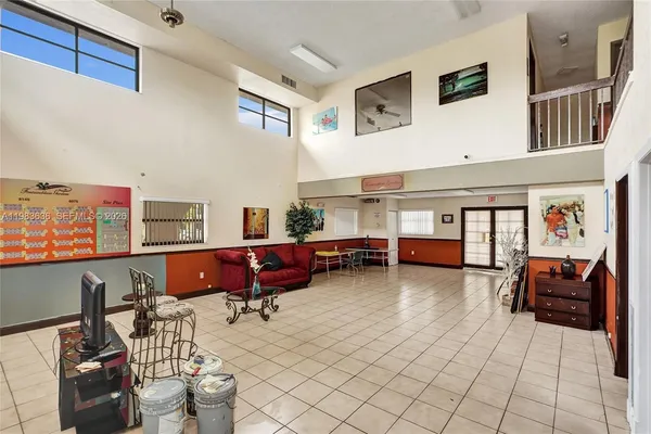 $2,300 | 8145 Northwest 7th Street, Unit 315, Miami, FL 33126