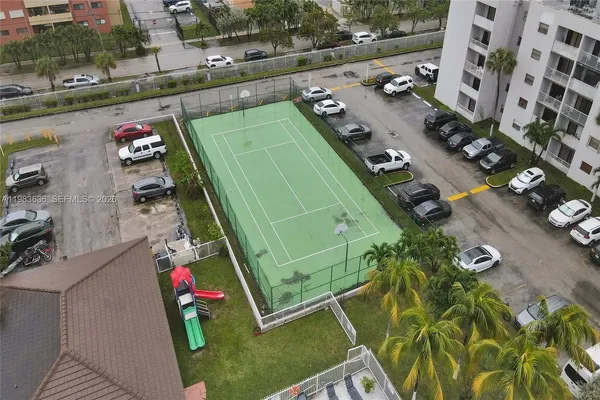 $2,300 | 8145 Northwest 7th Street, Unit 315, Miami, FL 33126