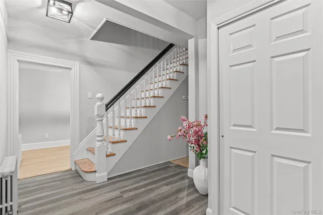 $829,900 | 350 Commerce Street, Hawthorne, NY 10532