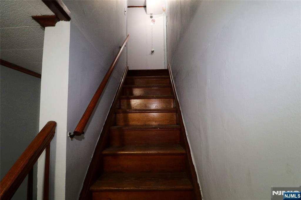 233-235 Adams Street Newark, NJ 07105 - Photo 17 of 20 a view of entryway