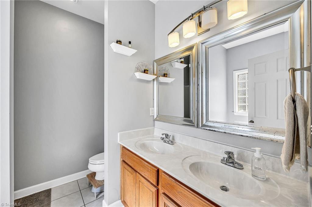 417 Barnsdale Ridge Road Kernersville, NC 27284 - Photo 15 of 31 Gallery Image 15