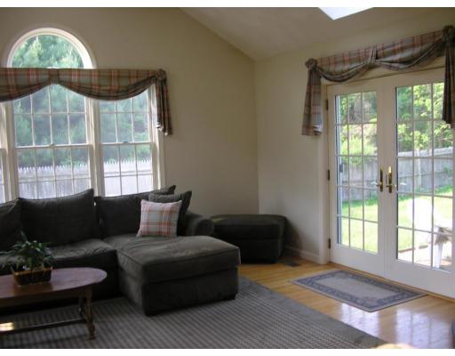 5 South Rindge Avenue Lexington, MA 02420 - Photo 3 of 24 Gallery Image 3