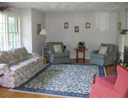 5 South Rindge Avenue Lexington, MA 02420 - Photo 8 of 24 Gallery Image 8