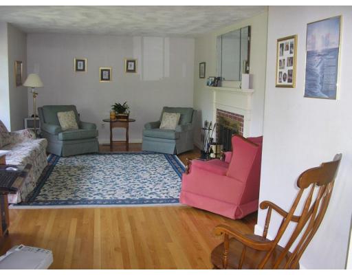 5 South Rindge Avenue Lexington, MA 02420 - Photo 9 of 24 Gallery Image 9