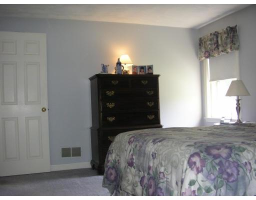 5 South Rindge Avenue Lexington, MA 02420 - Photo 10 of 24 Gallery Image 10