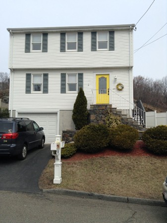 21 Lawrence Road Lynn, MA 01904 - Photo 1 of 22 Gallery Image 1