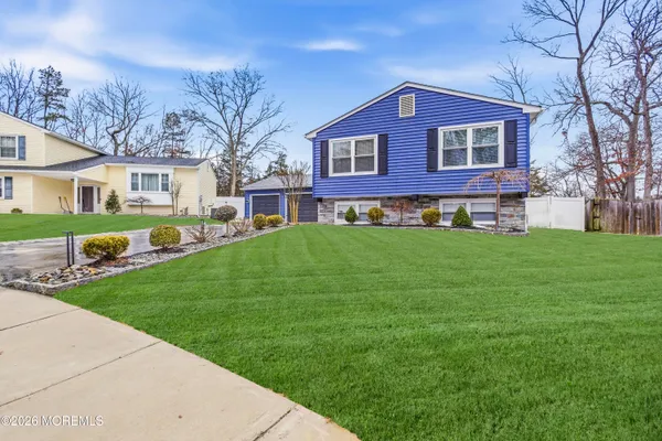 $750,000 | 19 Silversmith Court, Howell, NJ 07731