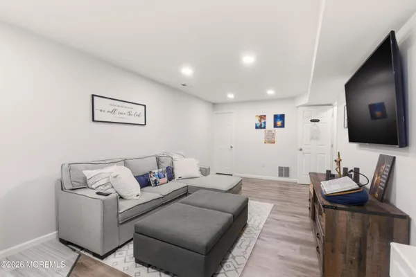 $750,000 | 19 Silversmith Court, Howell, NJ 07731