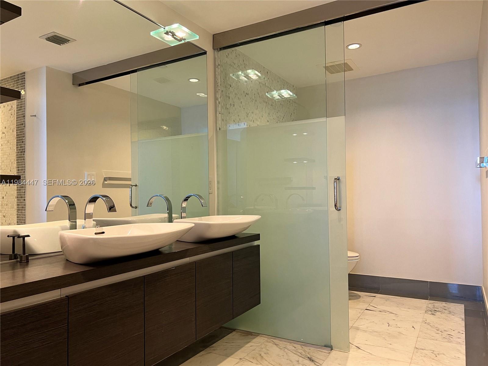 200 Biscayne Blvd Way, Unit 3610 Miami, FL 33131 - Photo 16 of 35