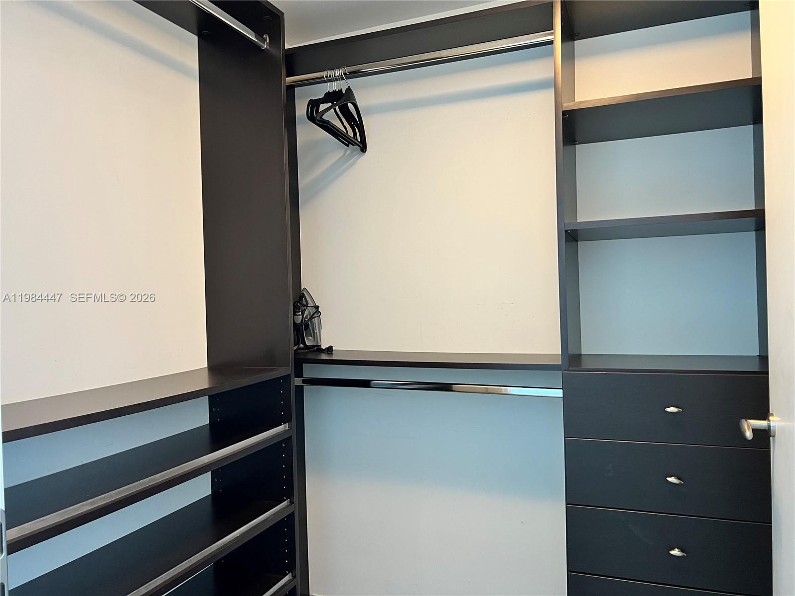 200 Biscayne Blvd Way, Unit 3610 Miami, FL 33131 - Photo 21 of 35