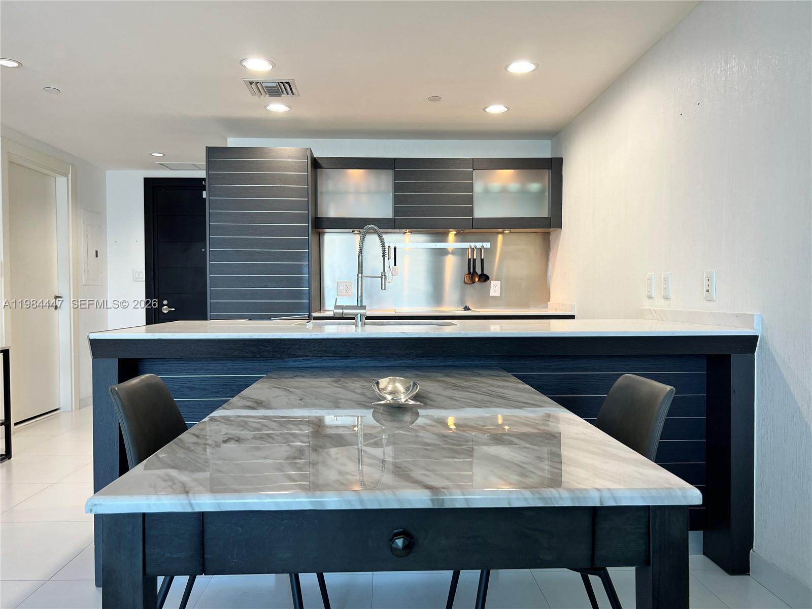 200 Biscayne Blvd Way, Unit 3610 Miami, FL 33131 - Photo 5 of 35