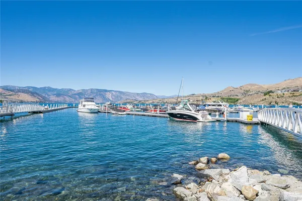 $83,000 | 1350 West Woodin Avenue, Unit CDE1, Chelan, WA 98816