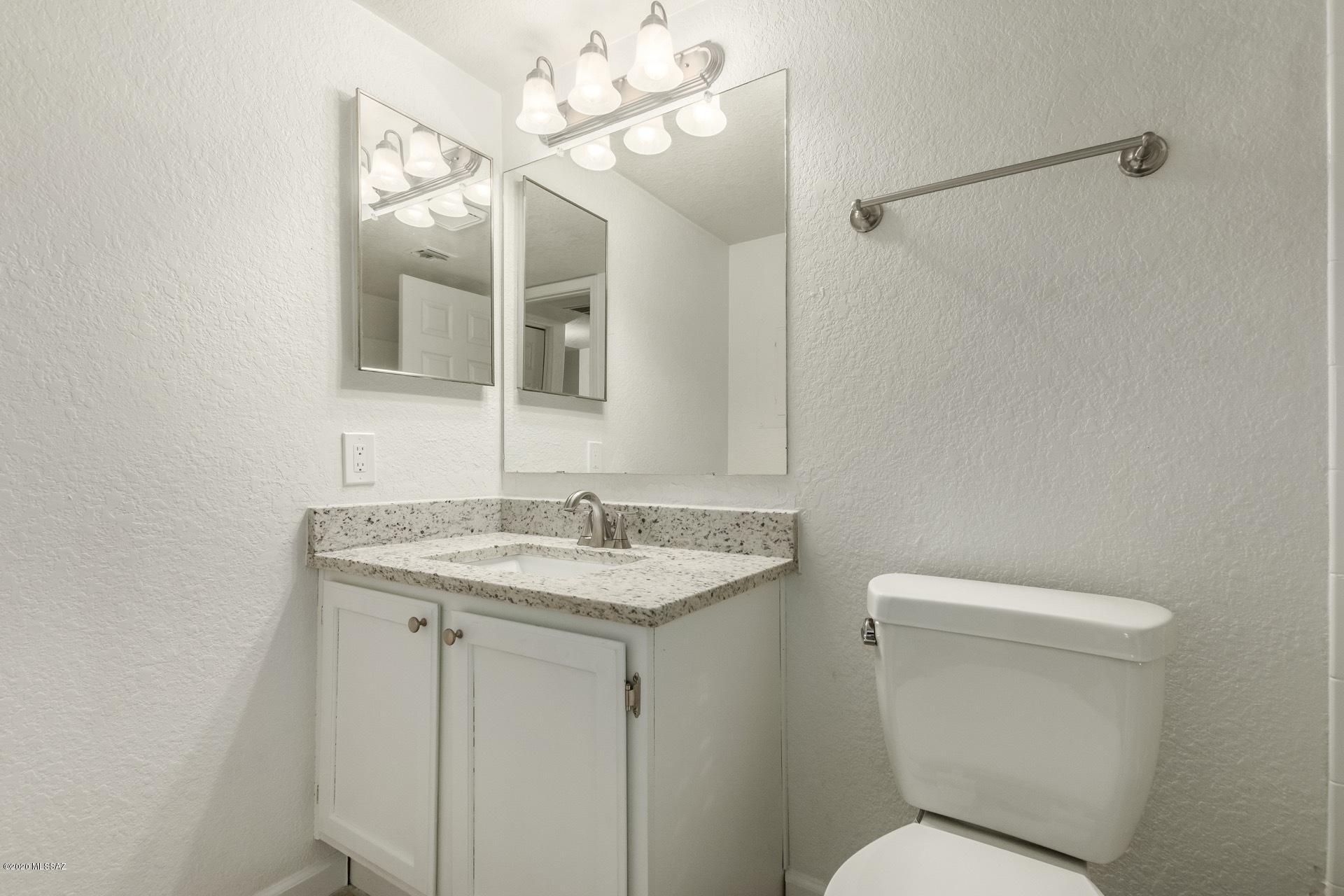 5800 North Kolb Road, Unit 1103 Tucson, AZ 85750 - Photo 14 of 23