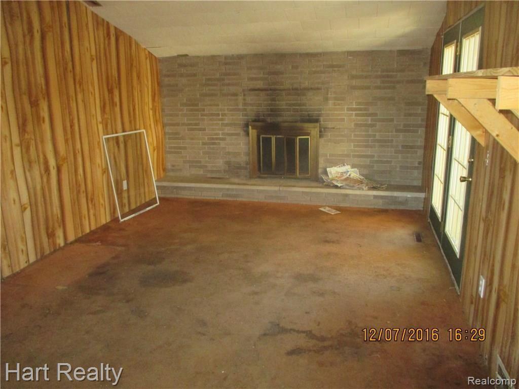 3880 Gosline Road Marlette, MI 48453 - Photo 12 of 22 015.JPG