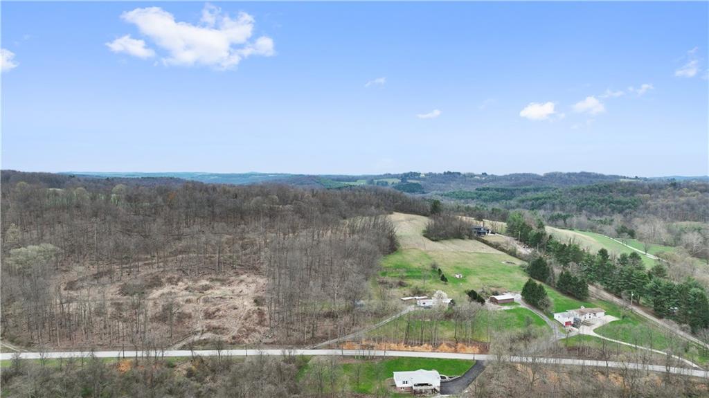 700 Sugar Run Road Eighty Four, PA 15330 - Photo 7 of 25 a view of a city