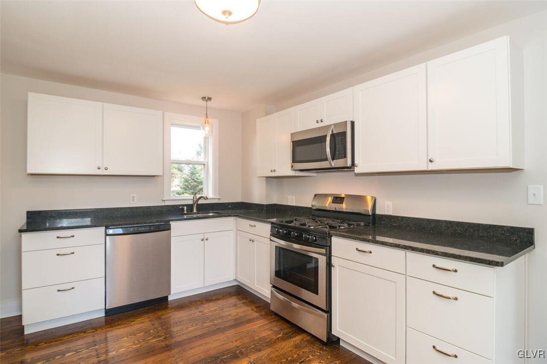 1072 Easton Road Hellertown, PA 18055 - Photo 8 of 33 Gallery Image 8
