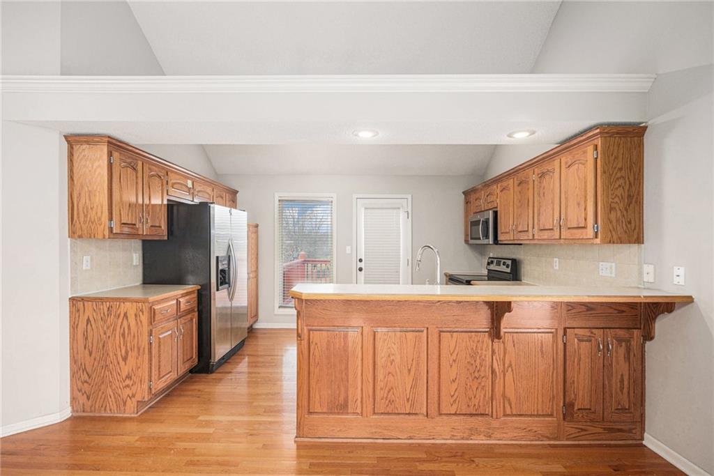 4004 Southwest Evergreen Lane Lee's Summit, MO 64082 - Photo 7 of 19