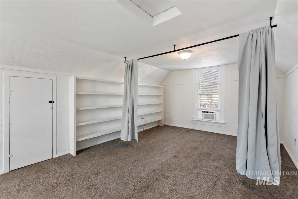 817 West Thatcher Street Boise, ID 83702 - Photo 19 of 24