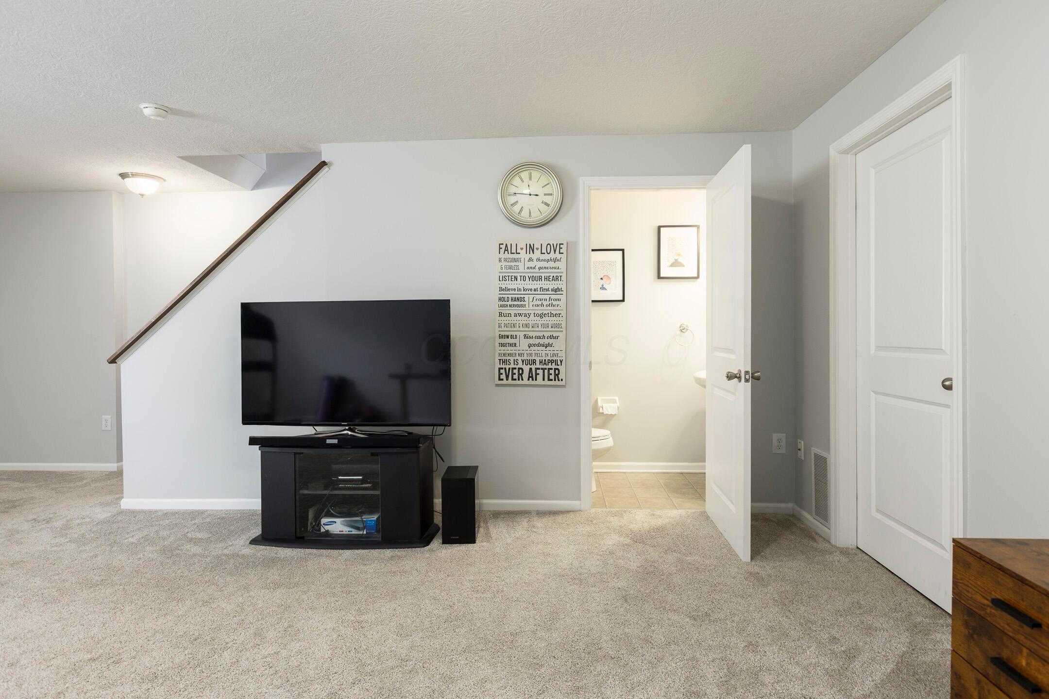 6332 Wagtail Road Columbus, OH 43230 - Photo 22 of 44 6332 Wagtail Rd - 028