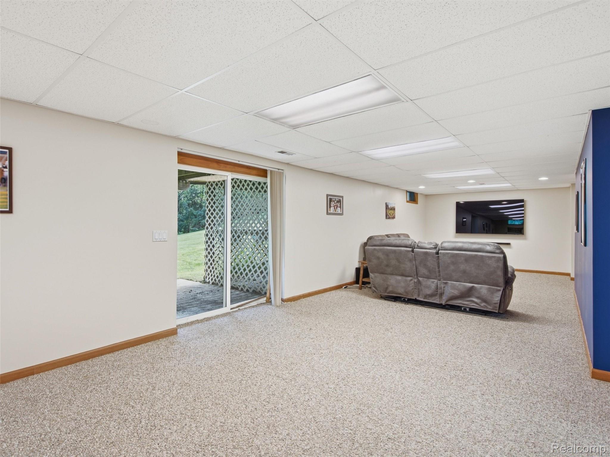 5003 Mason Road Howell, MI 48843 - Photo 32 of 59 45-DSC03546.jpg