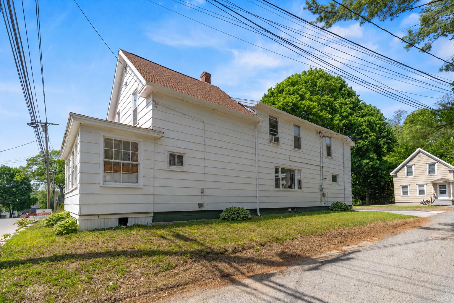 22 Pendleton Street Brewer, ME 04412 - Photo 3 of 37 Exterior1