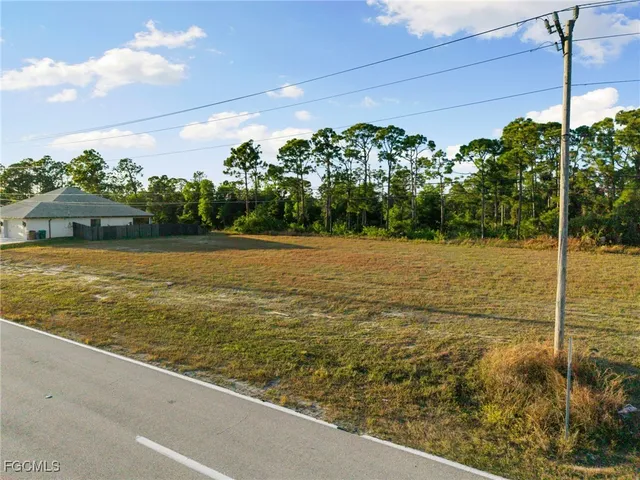 $34,900 | 401 Wilmington Parkway, Cape Coral, FL 33993