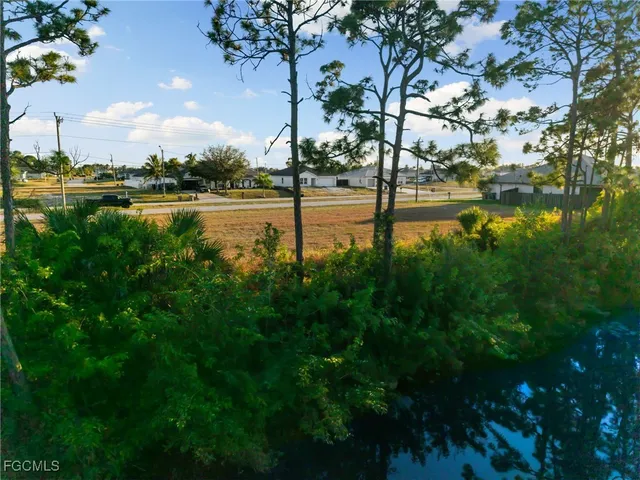 a view of lake with houses