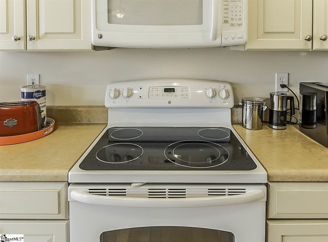 416 Sweeny Court Boiling Springs, SC 29316 - Photo 12 of 30 Gallery Image 12