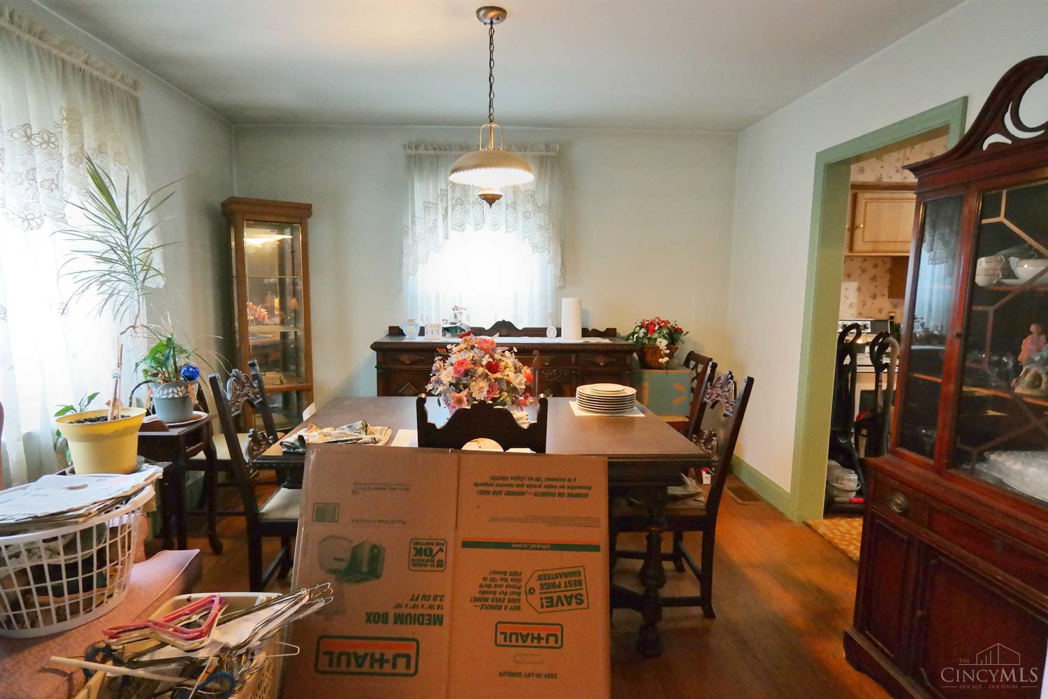 3171 Kleeman Road Cincinnati, OH 45211 - Photo 5 of 22 Gallery Image 5
