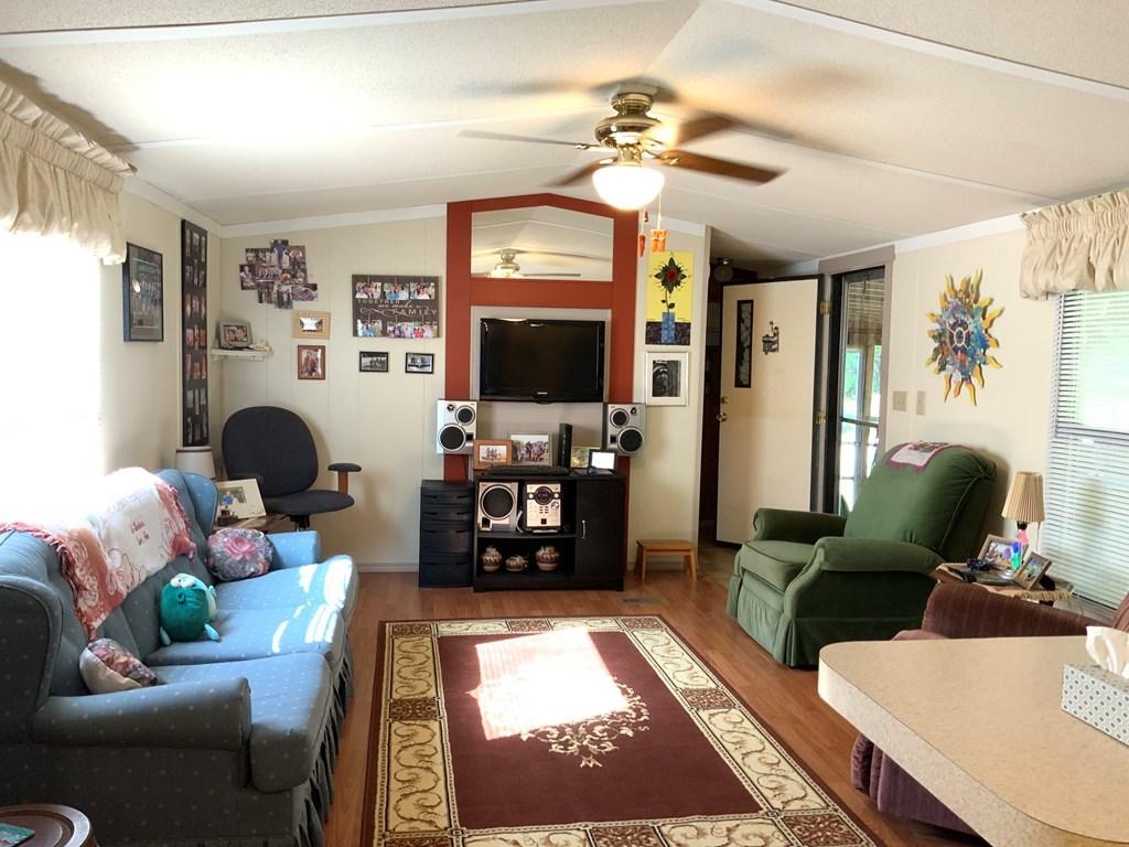 1239 Fowler Road Summerton, SC 29148 - Photo 10 of 23 fowlel9