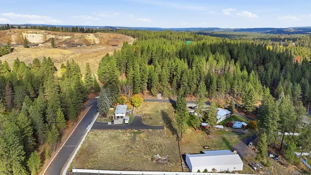 $569,700 | 2110 East Winger Road, Spokane, WA 99208