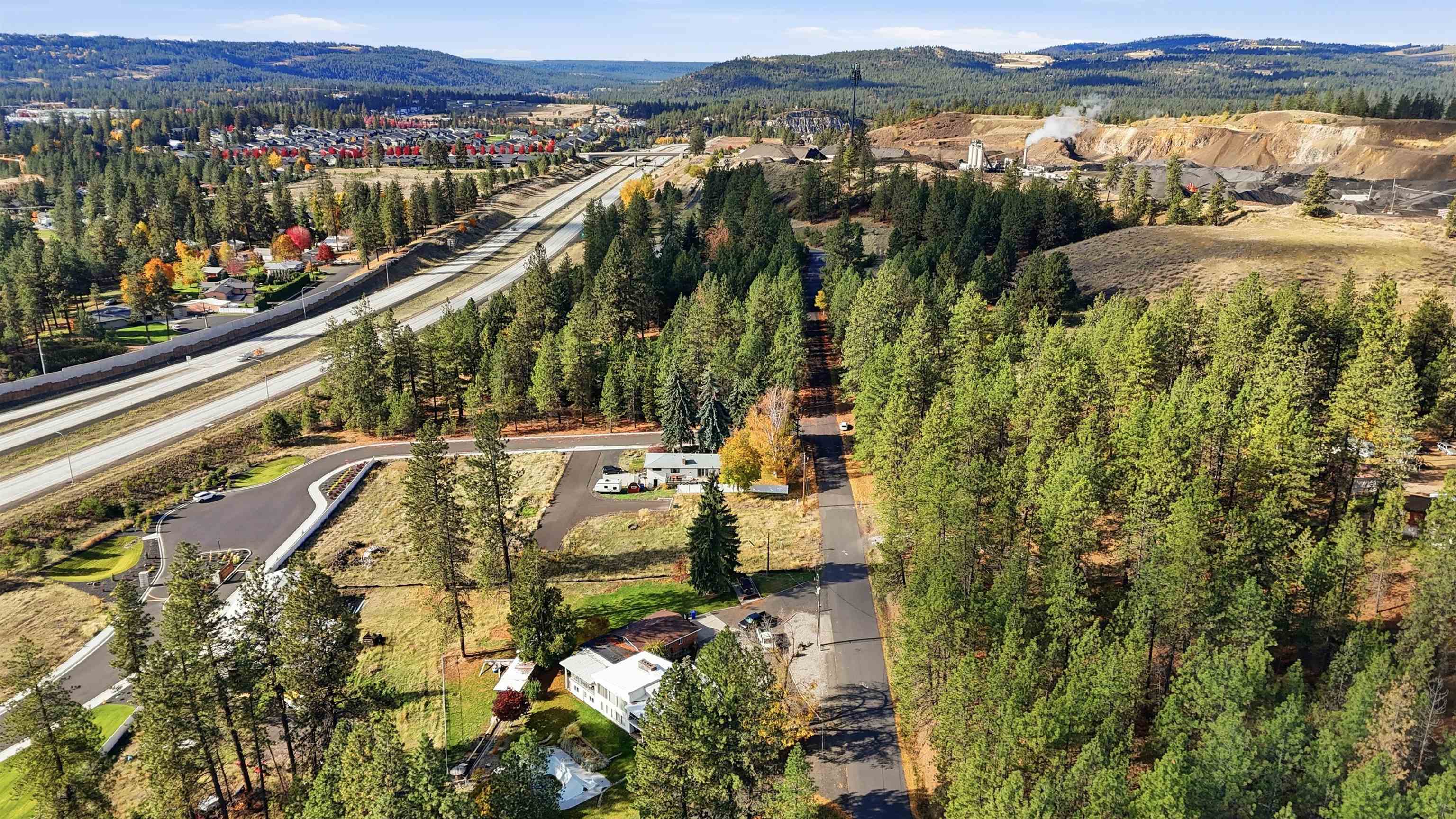 2110 East Winger Road Spokane, WA 99208 - Photo 5 of 14