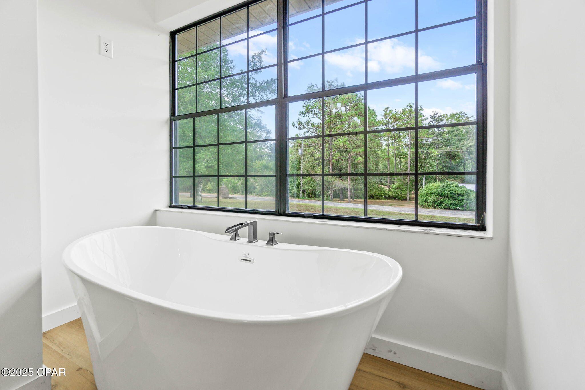 1105 Timberlane Road Chipley, FL 32428 - Photo 8 of 60