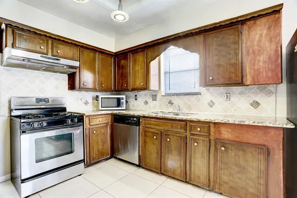 $225,000 | 12519 Lima Drive, Houston, TX 77099
