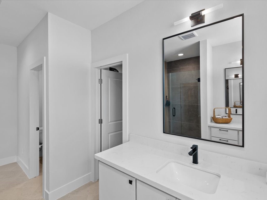 530 Janisch Road Houston, TX 77018 - Photo 14 of 26 Gallery Image 14
