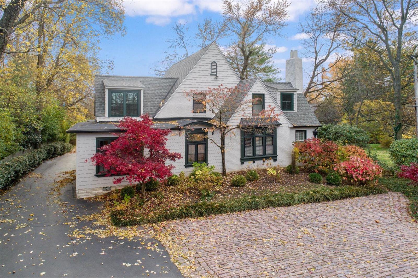 9244 Clayton Road St. Louis, MO 63124 - Photo 2 of 50