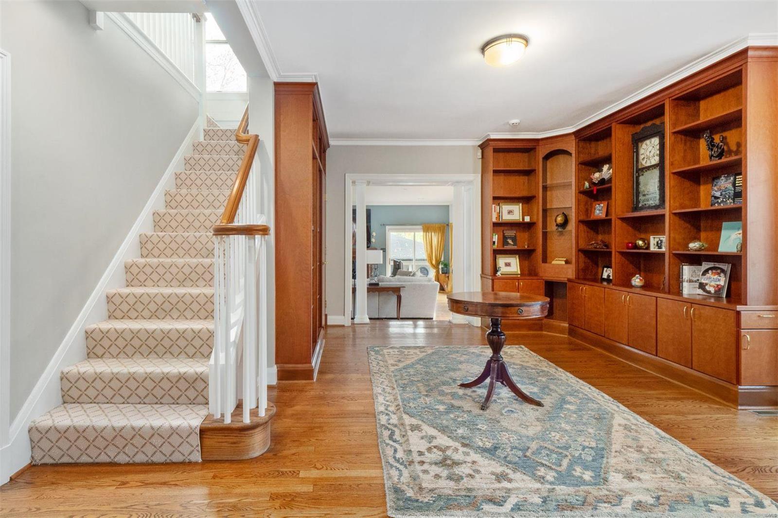 9244 Clayton Road St. Louis, MO 63124 - Photo 12 of 50