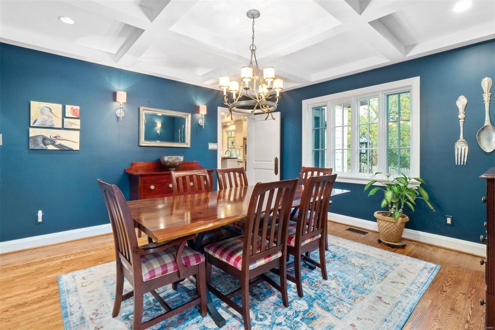 9244 Clayton Road St. Louis, MO 63124 - Photo 14 of 50