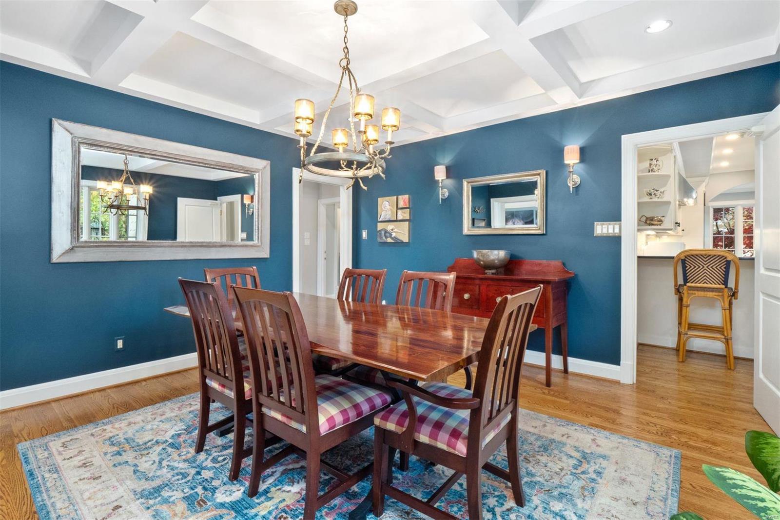 9244 Clayton Road St. Louis, MO 63124 - Photo 15 of 50