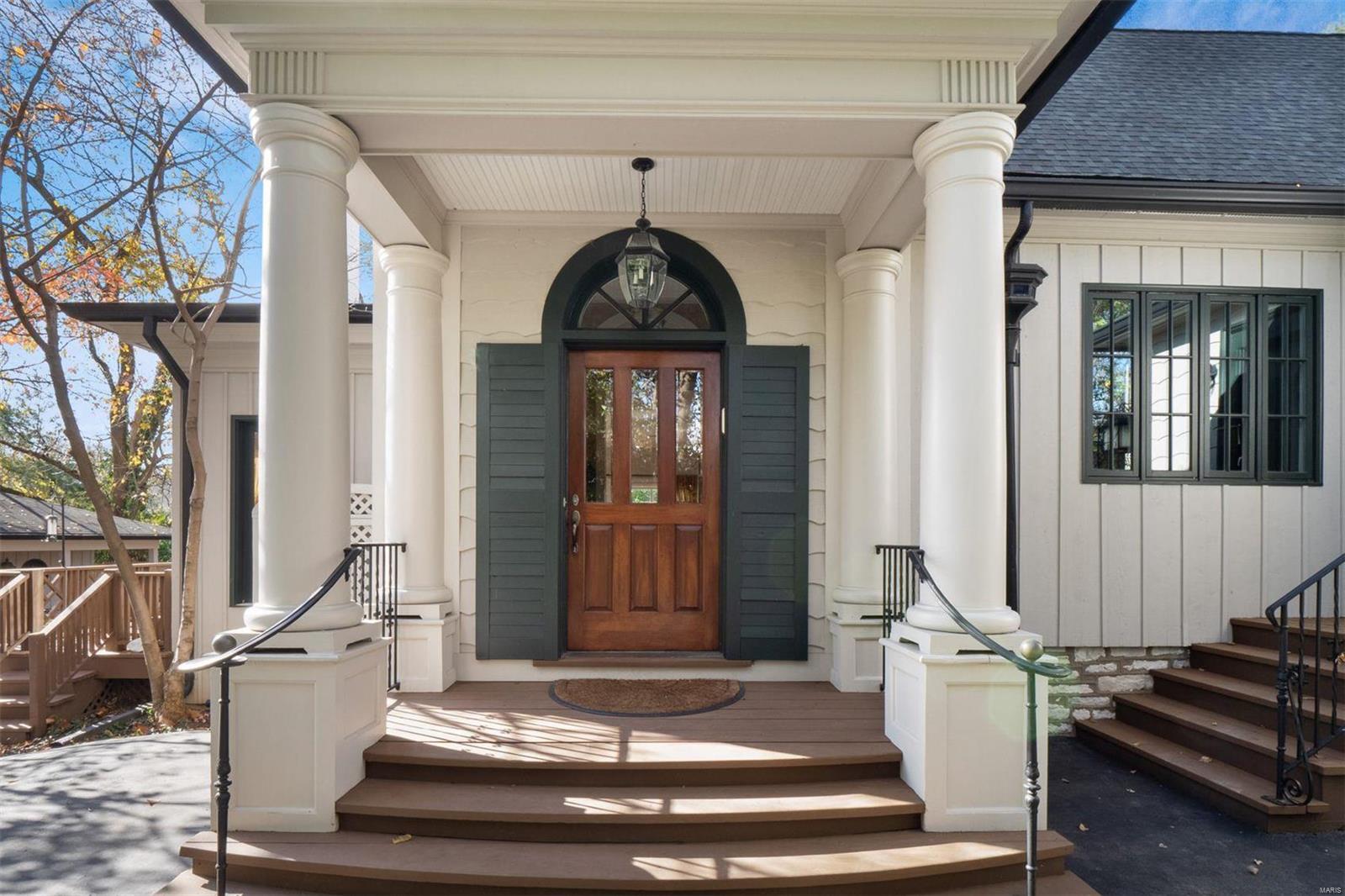 9244 Clayton Road St. Louis, MO 63124 - Photo 3 of 50