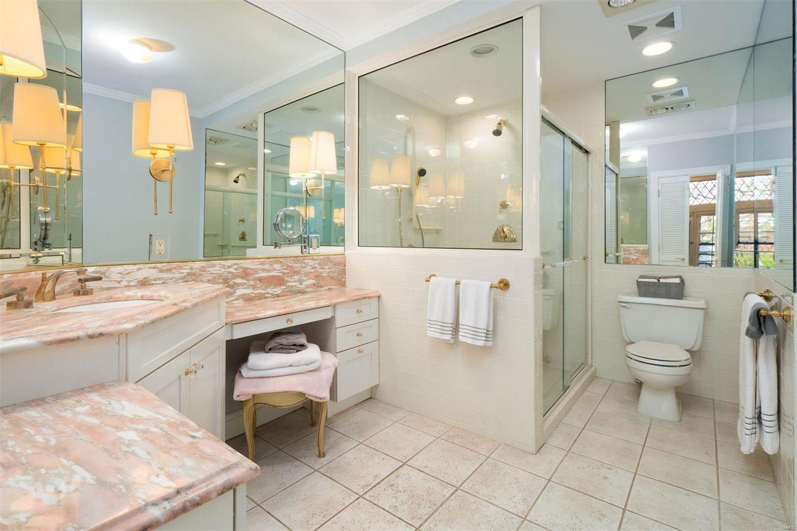 9244 Clayton Road St. Louis, MO 63124 - Photo 30 of 50