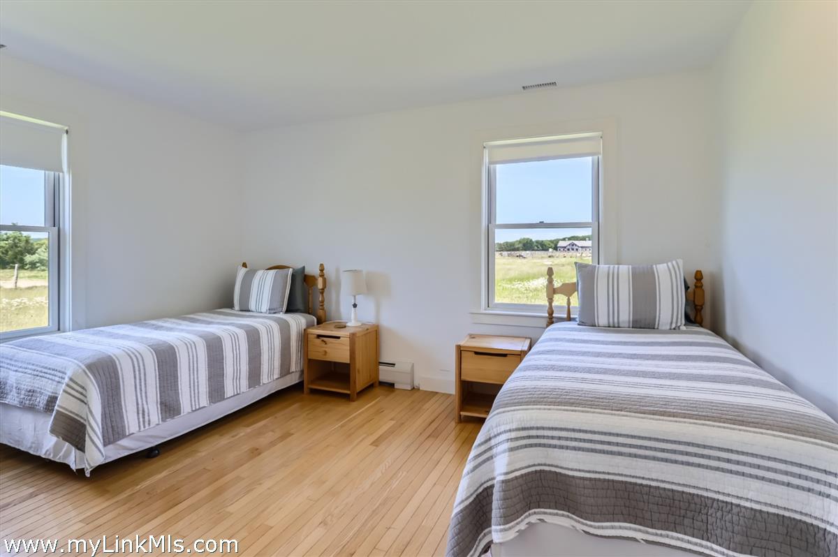 104 Pond View Farm Road West Tisbury, MA 02568 - Photo 29 of 47 guest bedroom 3