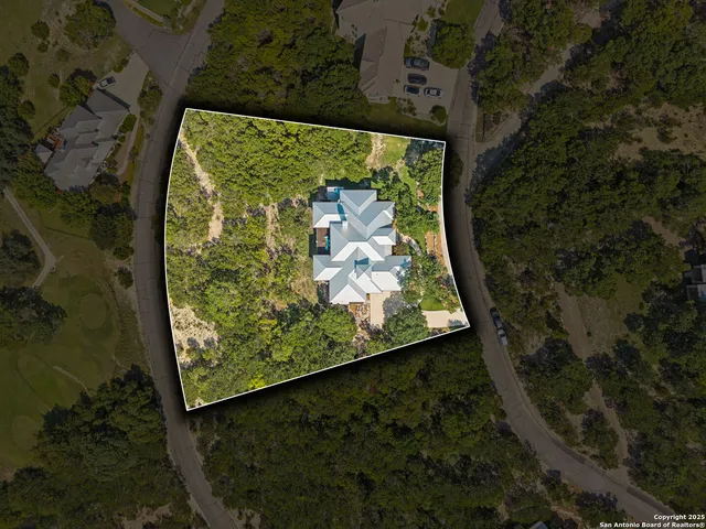 $1,599,000 | 114 Eagle Drive, Boerne, TX 78006