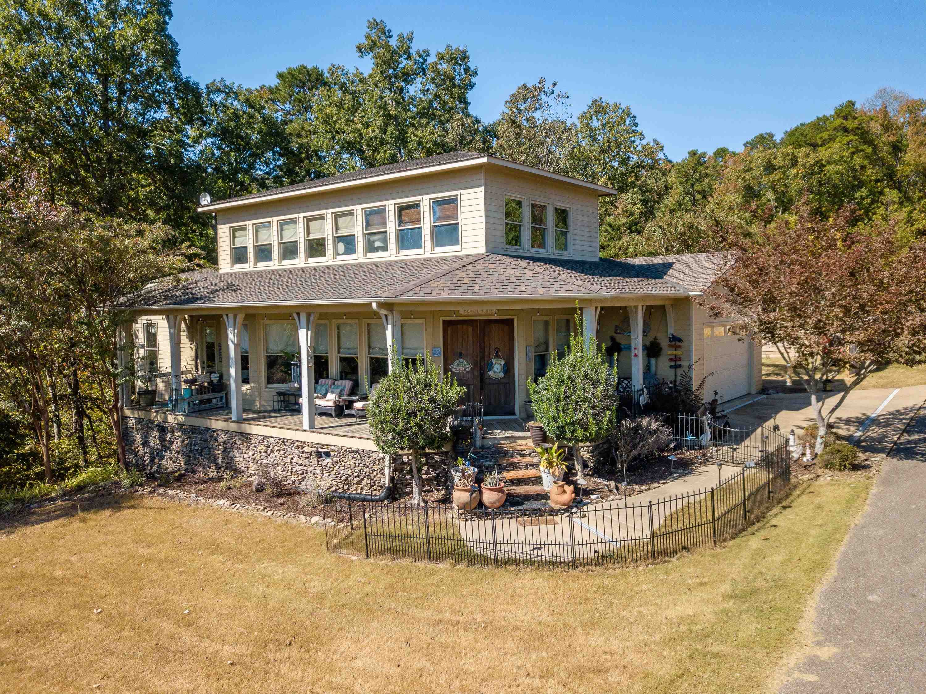 70 Light Pointe Savannah, TN 38372 - Photo 1 of 40