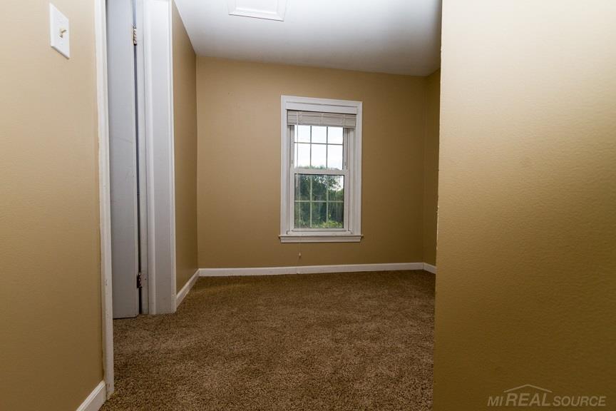 4920 County Line Road New Haven, MI 48048 - Photo 13 of 26 31330654-12.JPG